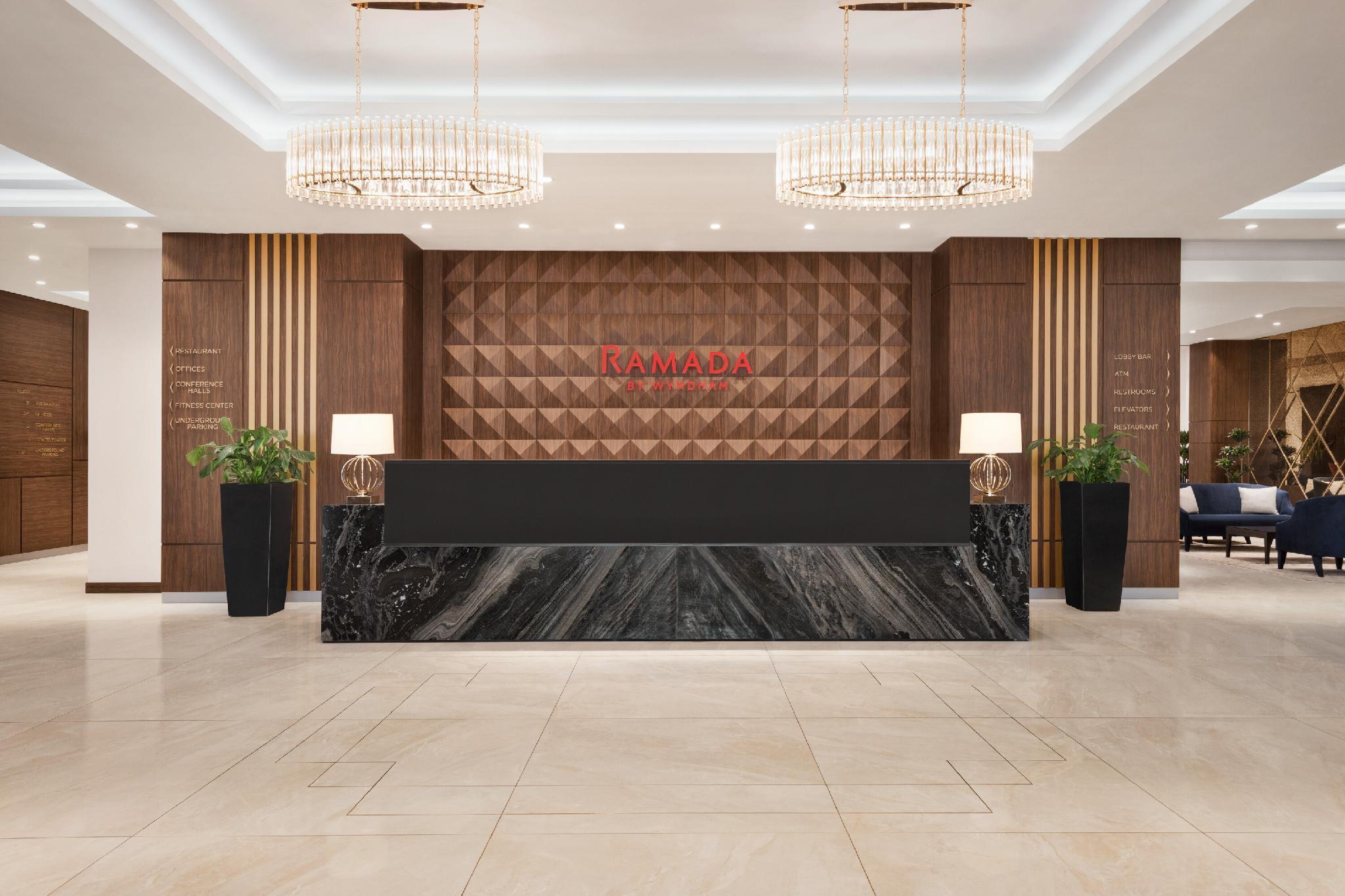 Ramada Hotel & Suites By Wyndham Jerevan Eksteriør billede