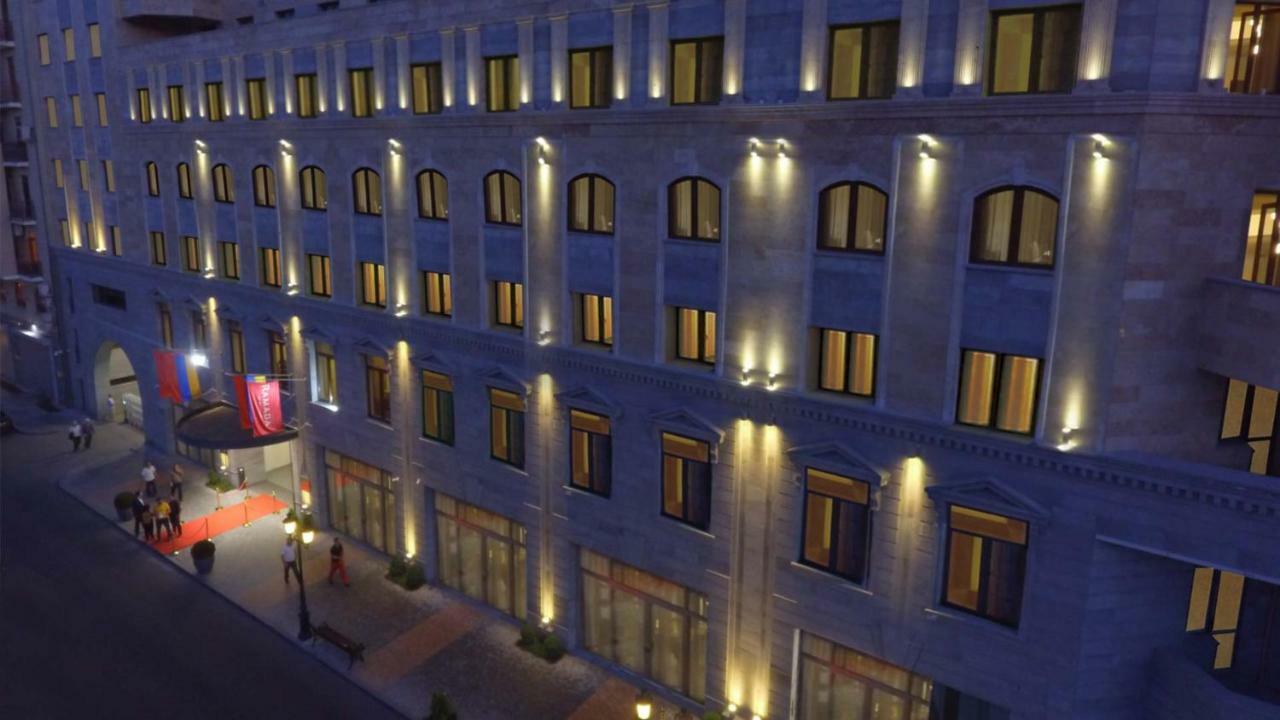 Ramada Hotel & Suites By Wyndham Jerevan Eksteriør billede