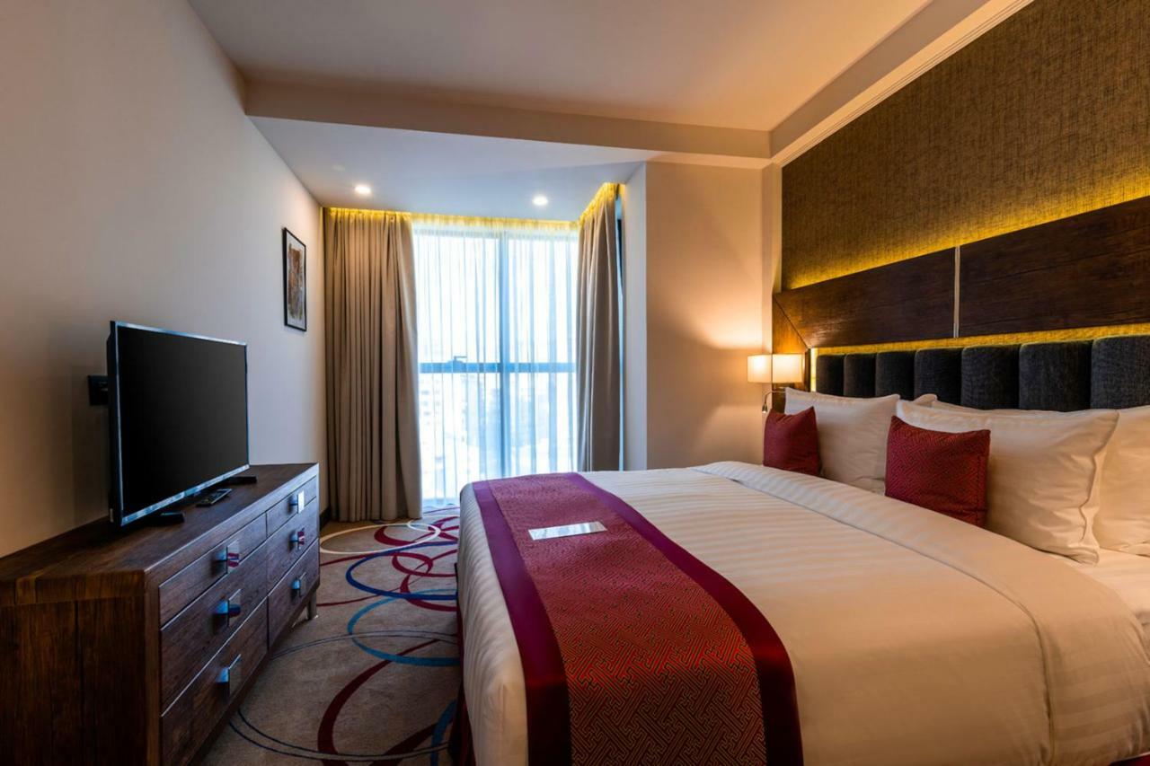 Ramada Hotel & Suites By Wyndham Jerevan Eksteriør billede