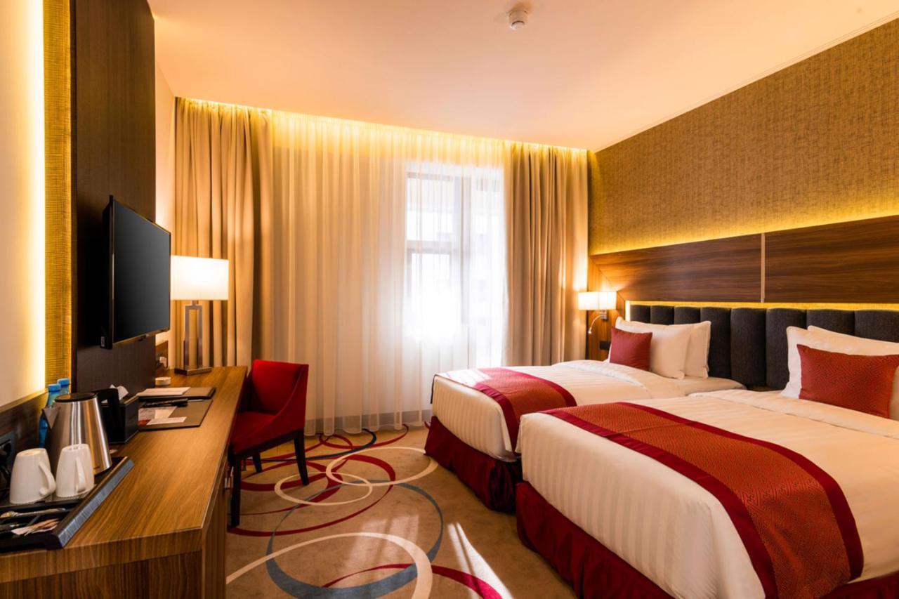Ramada Hotel & Suites By Wyndham Jerevan Eksteriør billede